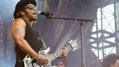 D'Angelo, Grammy-winning R&B singer who became an icon with ‘Untitled (How Does It Feel),’ dies