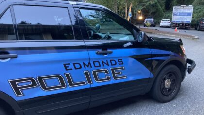 Two women found unconscious after violent assault at Edmonds massage parlor, suspect arrested