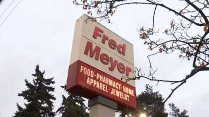 'You should have known better': Lake City resident challenges Seattle Council president on Fred Meyer shutdown