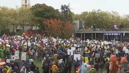 'No Kings' protests take place across western WA Saturday