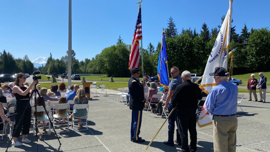 Image: The 60th anniversary commemoration of Flight 293 and monument dedication was held at Tahoma ...