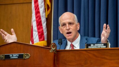 'Incredibly hateful and dehumanizing': WA rep warns of rising political violence after Minnesota assassination