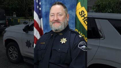 Major with Pierce County Sheriff's Office arrested for DUI after injuring pregnant woman, family in crash