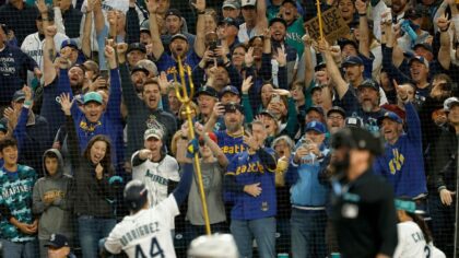 From $212 to $8,000: Complete guide to buying Mariners playoff tickets