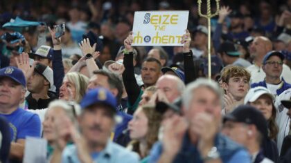 $2.6K Diamond Club seat tops wild Mariners playoff ticket market