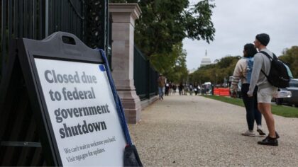 Harger: Day 22 of government shutdown, Congress gets paid while 1.4M workers suffer