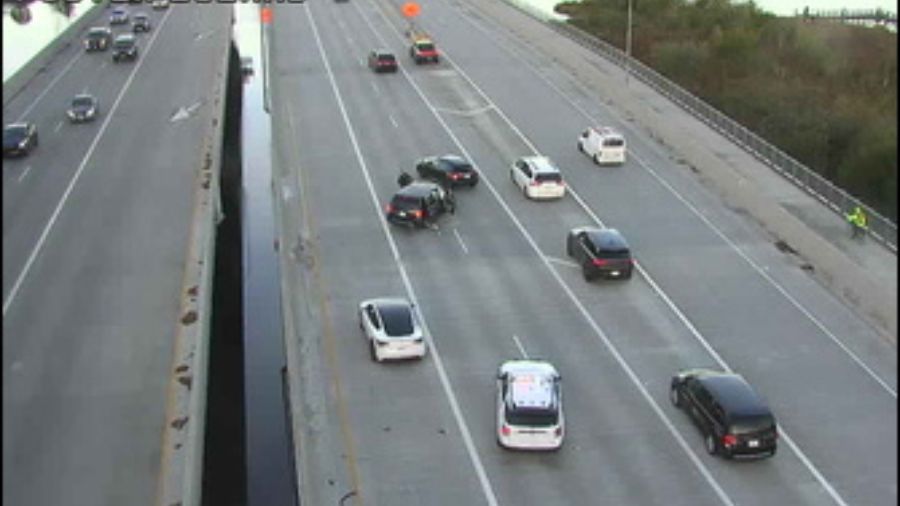 sr 520 crash montlake...